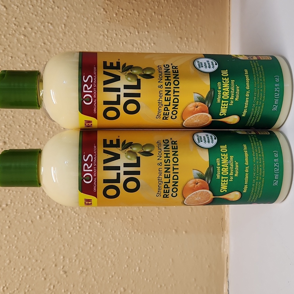 NEW OLIVE OIL CONDITIONER LOT (2)